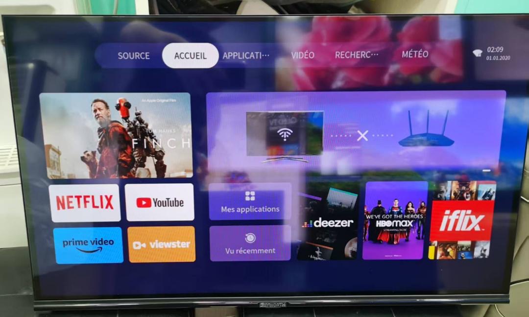 SKYWORTH Smart TV 45”