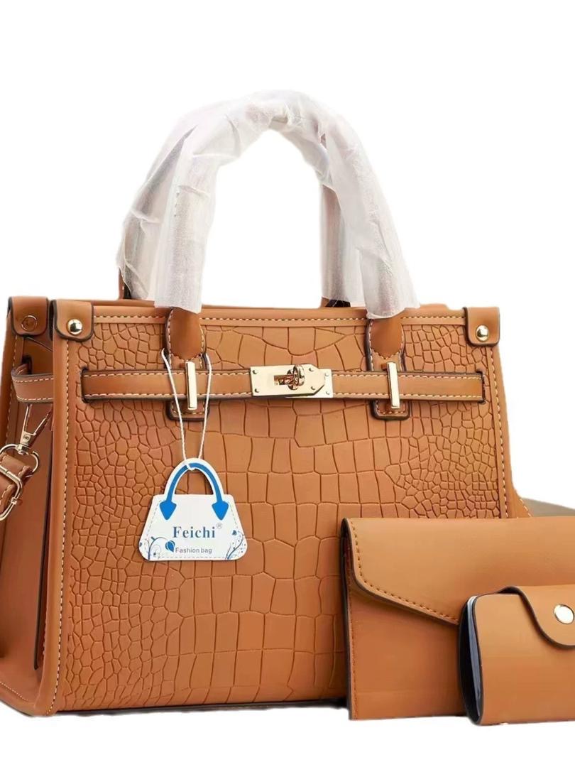 Fashion & Accessories
