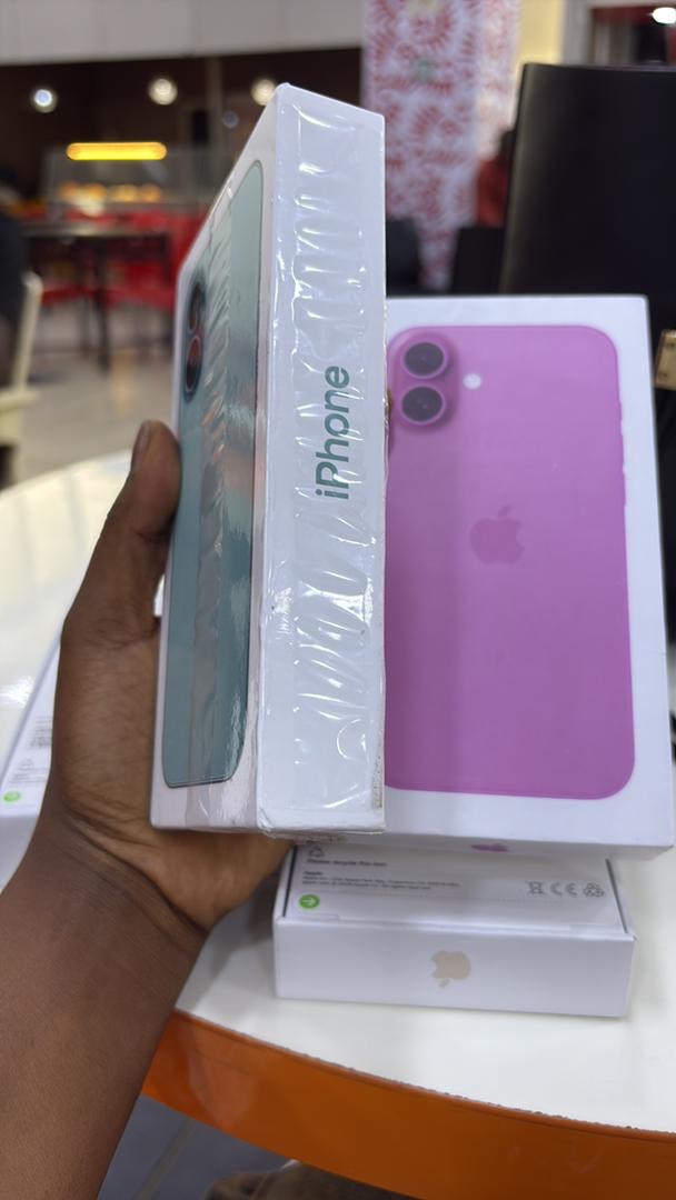 iPhone 16   128gb